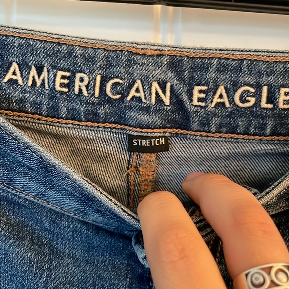 Size 0 (short) American Eagle Jeans - Picture 4 of 4